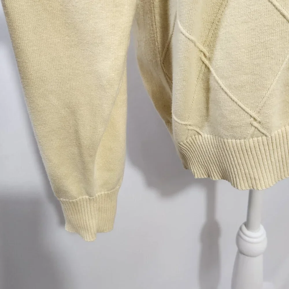Vintage Oscar De La Renta Men’s Size Medium Yellow Long Sleeve Argyle Sweater